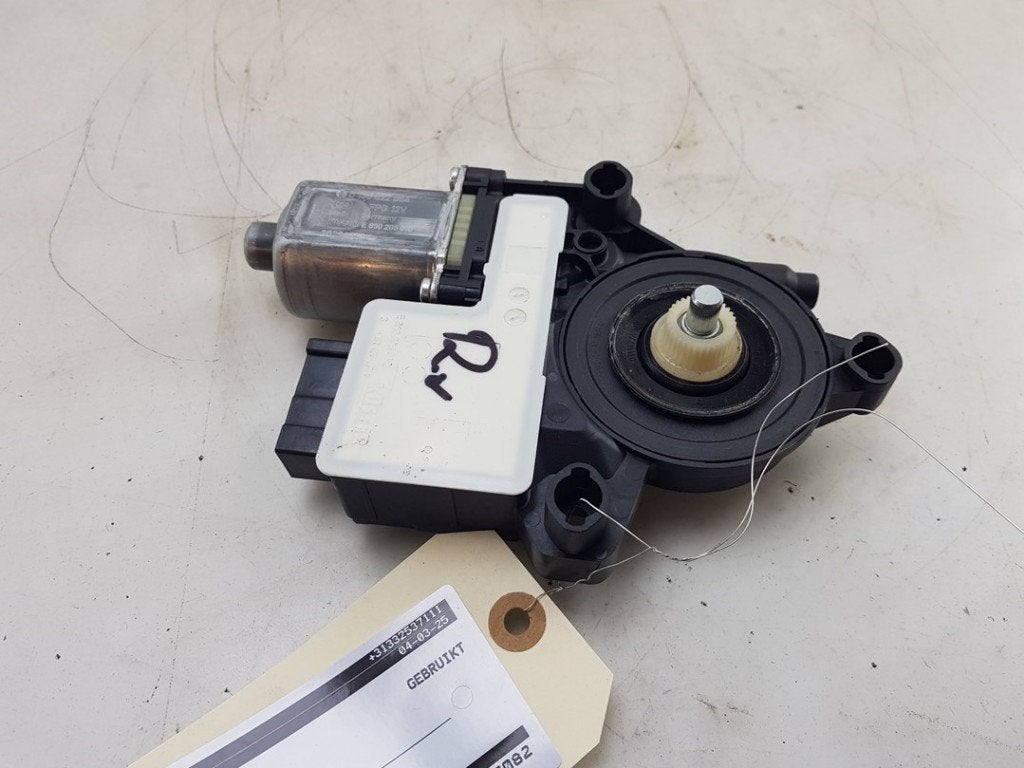 MOTOR RAAMMECHANIEK Volkswagen Taigo (|2Q1959406E|), Robert Bosch AG, Gebruikt, Volkswagen, Robert-Bosch-Allee 1
74232  Abstatt, DE