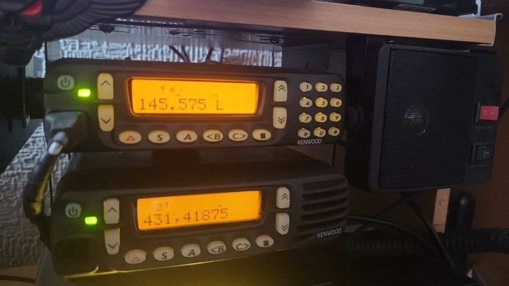 radioamateur 2 kenwood le tk-7189 2 m et le tk-8189 70 m lir, Enlèvement ou Envoi, Utilisé, Émetteur et Récepteur