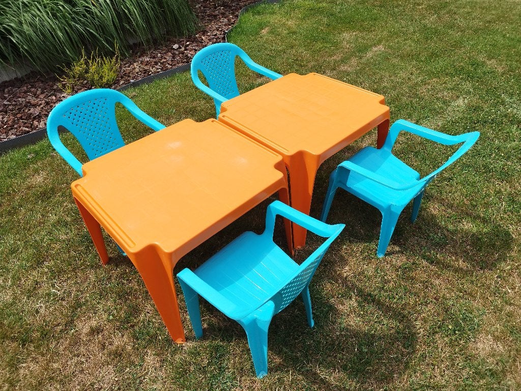 Set kinder tuinmeubeltjes, Enfants & Bébés, Chambre d'enfant | Tables & Chaises, Utilisé, Table(s) et Chaise(s), Enlèvement