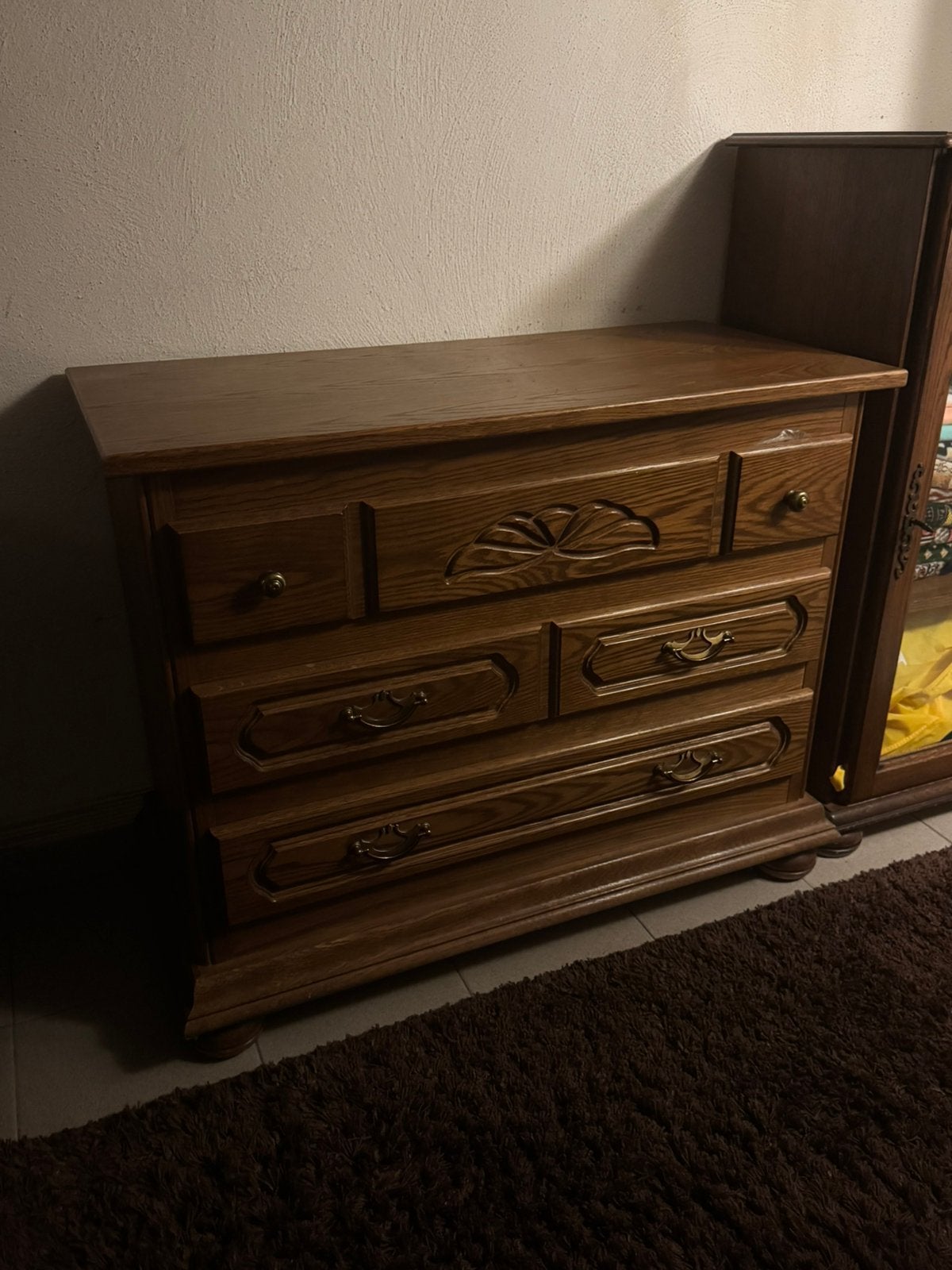 Klassieke eikenhouten ladekast / commode – Stevige staat, Huis en Inrichting, Ophalen, Zo goed als nieuw