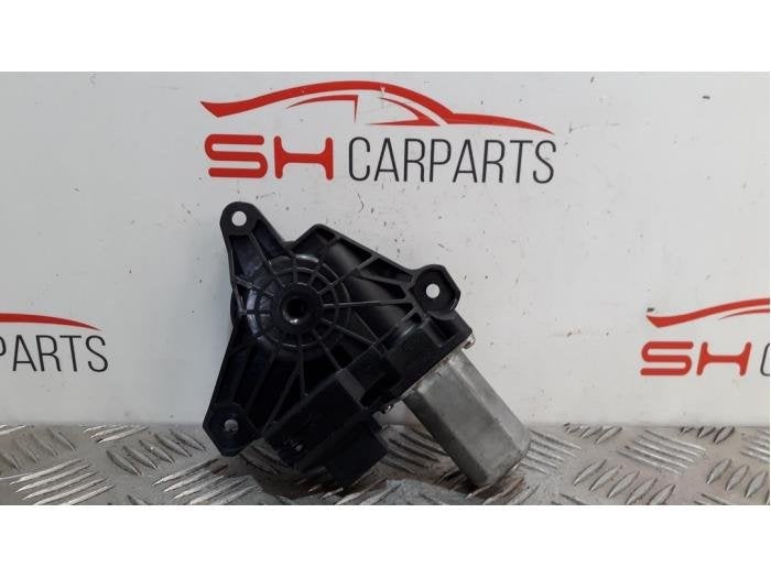 Moteur de vitre portière d'un Mercedes A-Klasse, Autos : Pièces & Accessoires, 3 mois de garantie, Utilisé, -, -