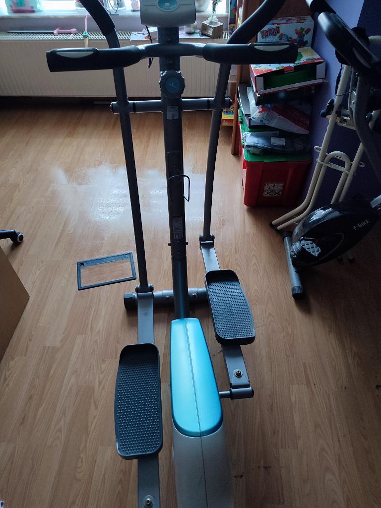 Vélo elliptique, Enlèvement, Comme neuf, Vélo elliptique