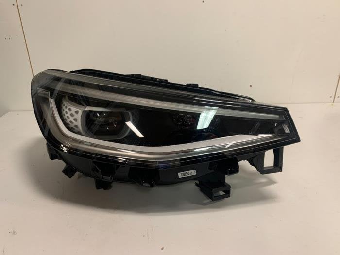 Koplamp rechts van een Volkswagen ID.4, Gebruikt, -, Volkswagen, -