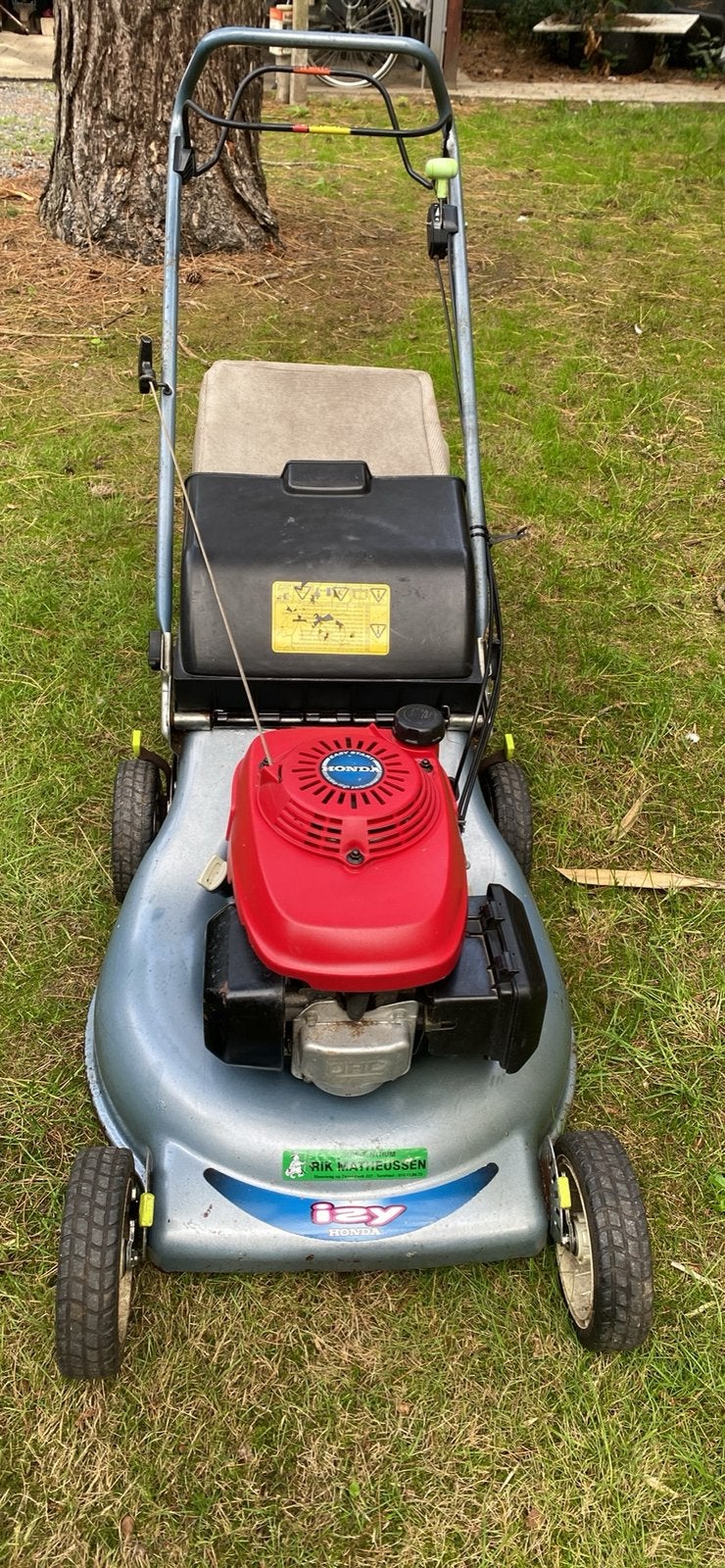 Honda grasmaaier zelftrekker, Ophalen, Cirkelmaaier, Gebruikt, Opvangbak