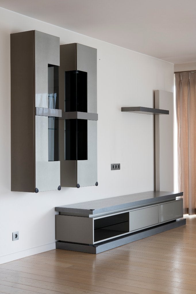 2 hangwandkasten / Display wall cabinets, Ophalen, Met deur(en), Overige houtsoorten, Zo goed als nieuw
