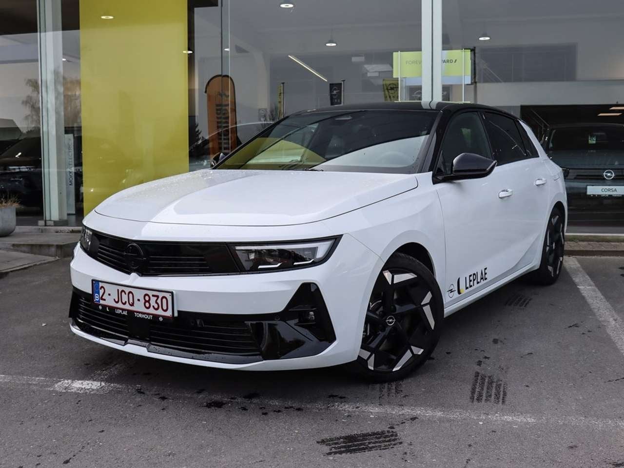 Opel Astra GS-e 1.6 Plug-in HYBRID 225pk |CAMERA|CARPLAY|HUD, Auto's, Opel, 0 kg, Wit, Bedrijf, 5 deurs
