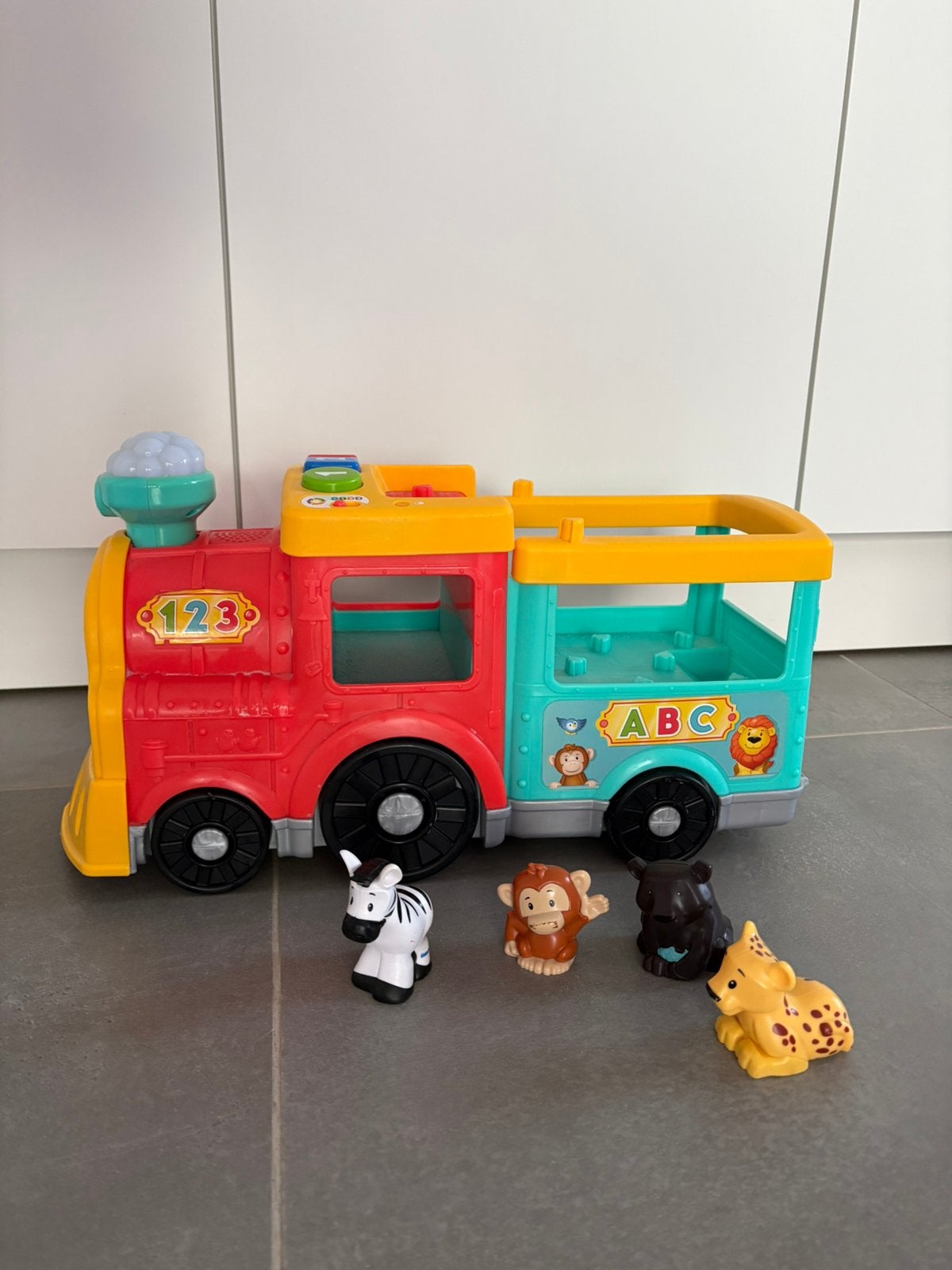 Little people trein, Enfants & Bébés, Jouets | Fisher-Price, Enlèvement, Comme neuf