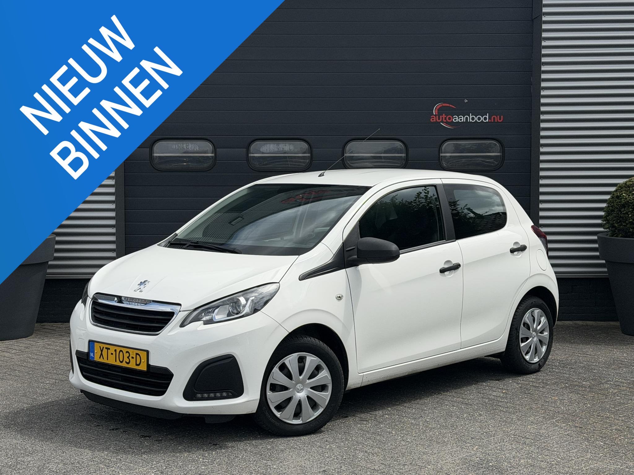 Peugeot 108 1.0 e-VTi Access | Radio | 5 Deurs | Xenon |, Auto's, Peugeot, Voorwielaandrijving, Stof, Gebruikt, Wit