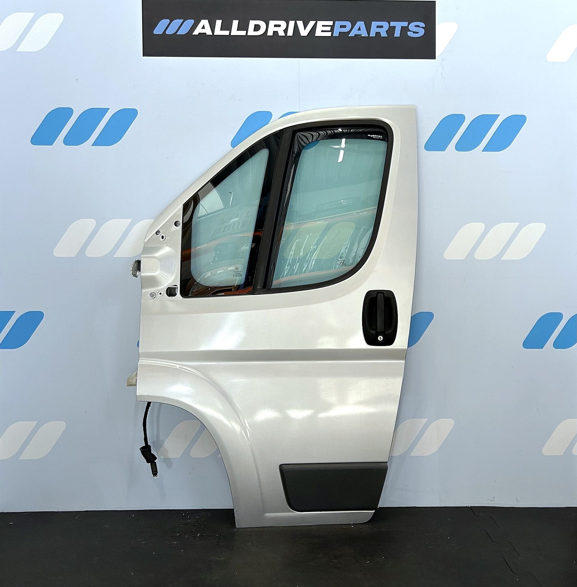 Fiat Ducato porte avant gauche gris argent 9002EJ 2006-2025