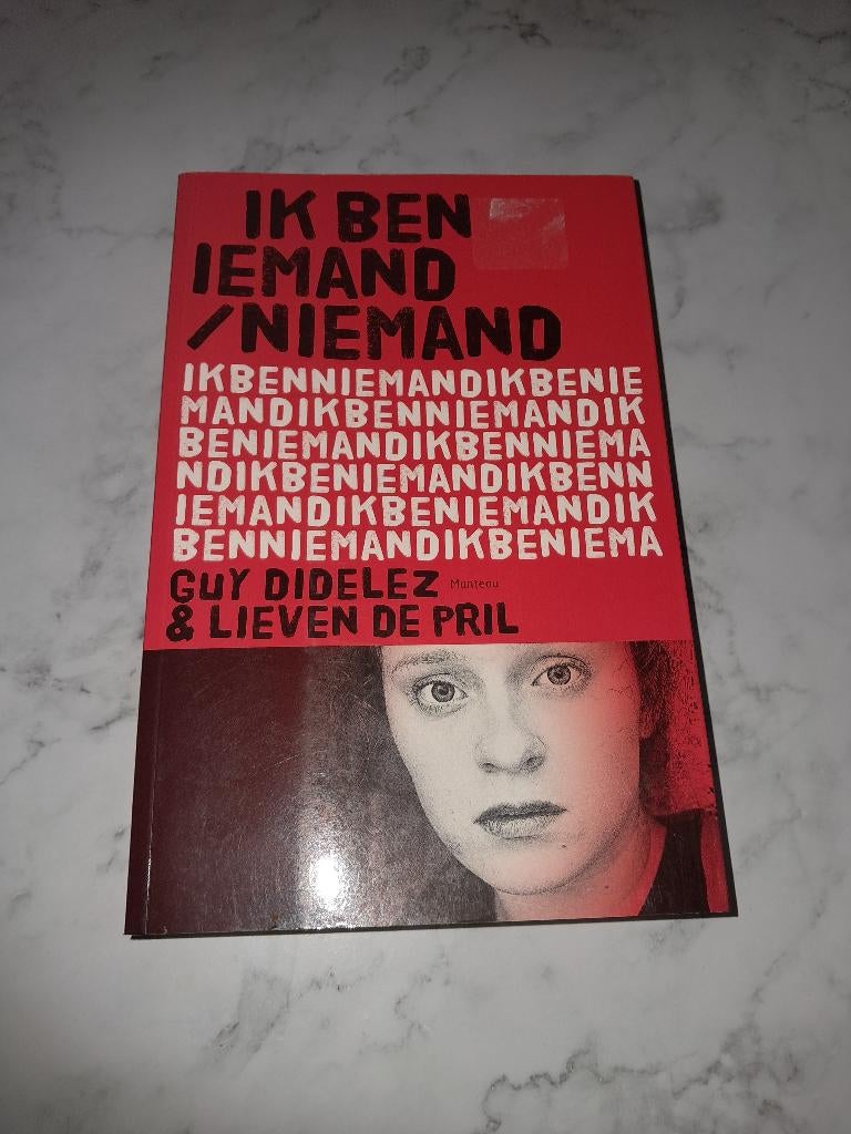 Ik ben iemand/niemand - Guy Didelez, Boeken, Politiek en Maatschappij, Nieuw, Maatschappij en Samenleving, Ophalen of Verzenden