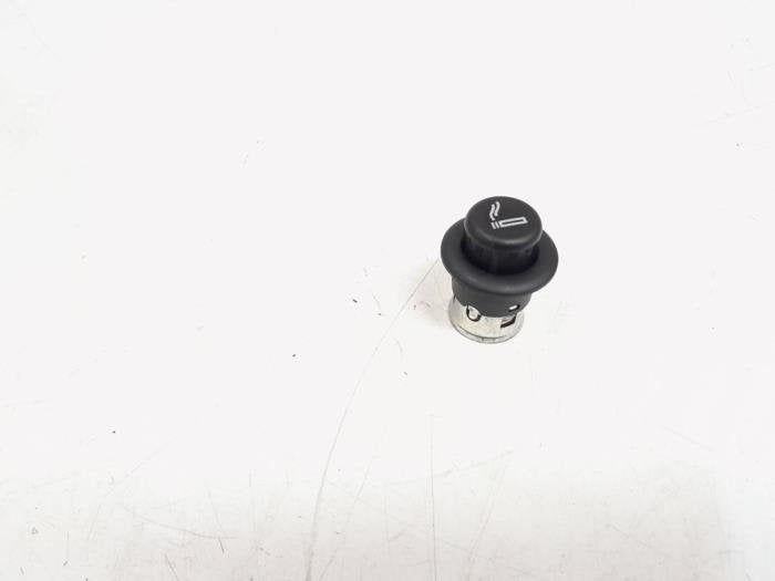 Allumeur d'un Audi A4, Autos : Pièces & Accessoires, -, 3 mois de garantie, Audi, Utilisé