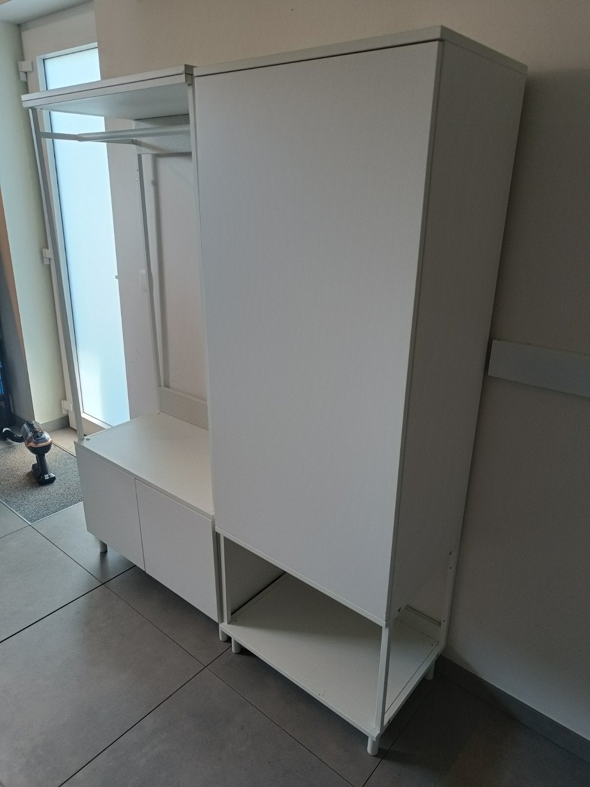 Garderobe kastje, Enlèvement, Utilisé