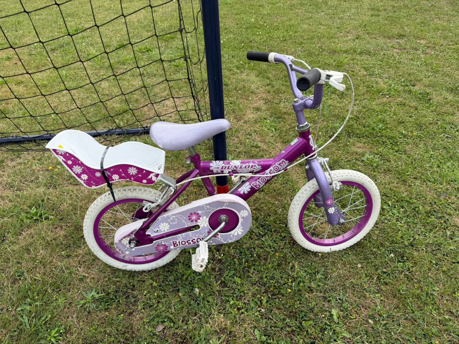 14 inch meisjesfiets, Fietsen en Brommers, Fietsen | Kinderfietsjes, Ophalen, Gebruikt, Minder dan 16 inch