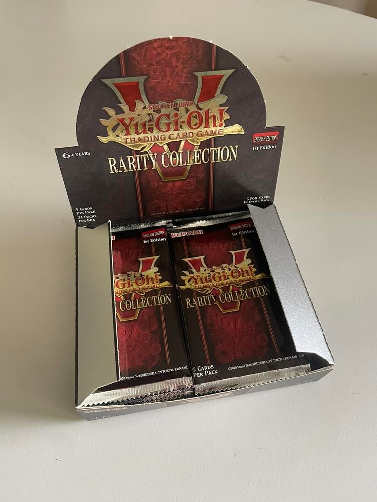 Boitier d'amplification Yu-Gi-Oh Rarity Collection V, Enlèvement ou Envoi, Comme neuf, Booster box, Foil