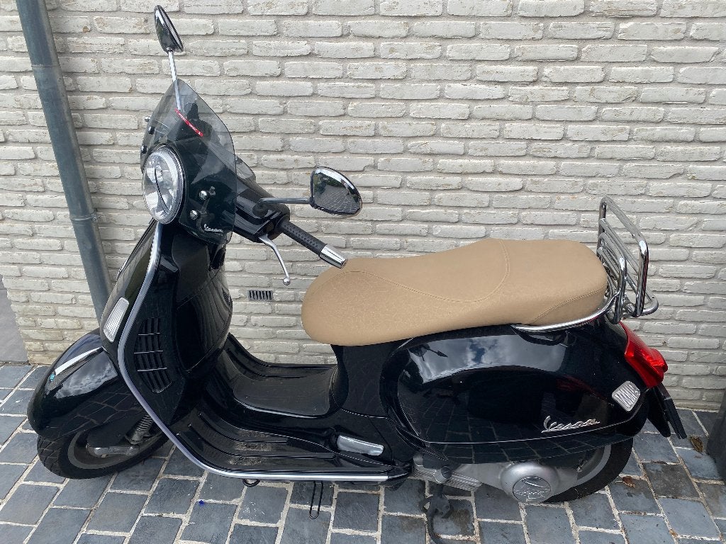 Vespa 125 GTS, Motoren, Scooter, Gebruikt, Particulier, 125 cc