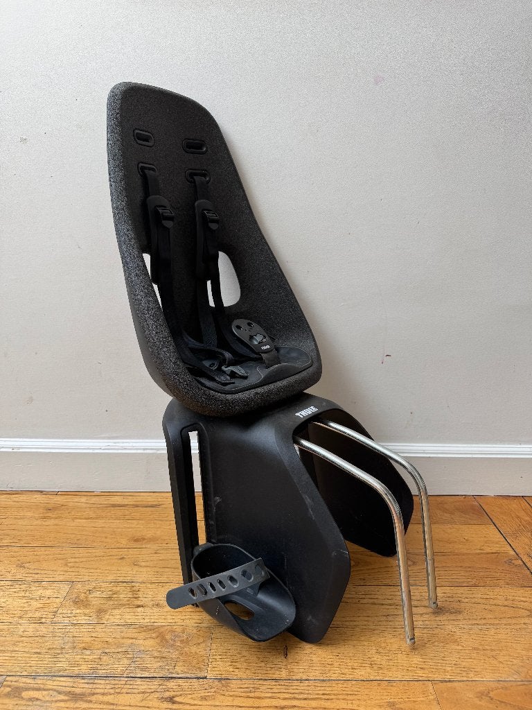 Siège vélo enfant Thule Yepp Nexxt Maxi, 0 à 18 kg, Repose-pieds, Comme neuf, Enlèvement