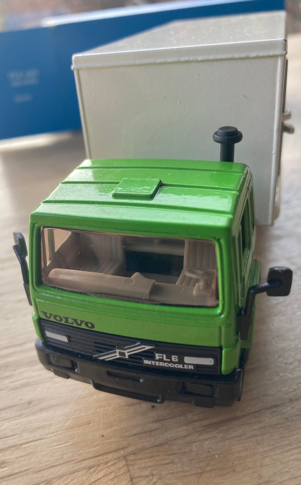 Siku VOLVO FL6 intercooler, Enlèvement ou Envoi, Comme neuf, Bus ou Camion, SIKU