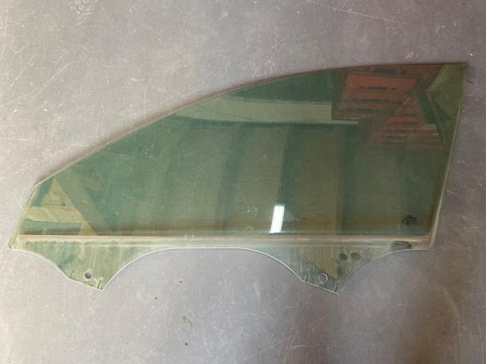 Vitre portière 4portes avant gauche d'un Audi A4, -, 3 mois de garantie, Audi, Utilisé