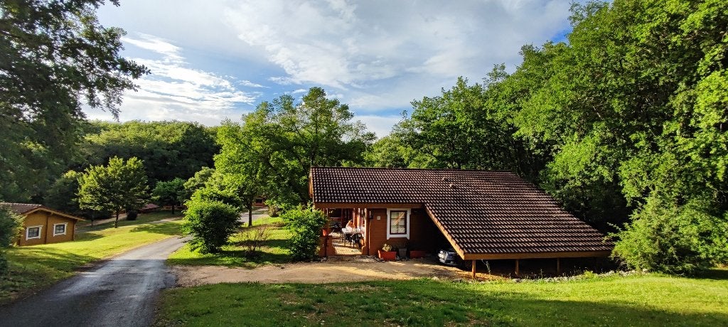 Vend: Authentique chalet finlandais en Vallée du Lot, Immo, France, 65 m², 500 à 1000 m², Province de Hainaut