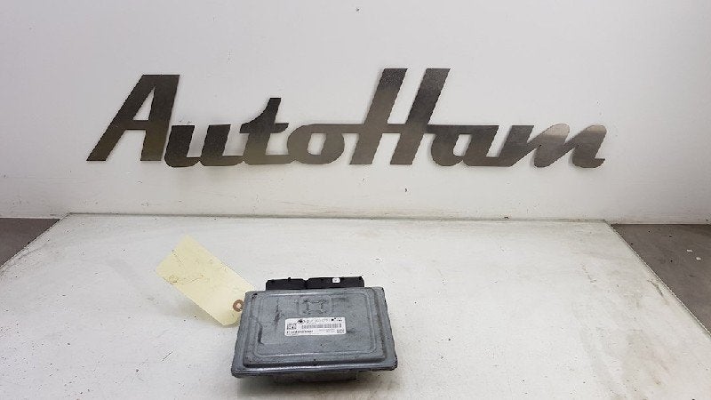 CALCULATEUR MOTEUR ECU Skoda Roomster (5J) (01-2006/05-2015), Utilisé, Info@skoda-auto.de, Skoda, Max-Planck-Straße  3-5
64331  Weiterstadt, DE