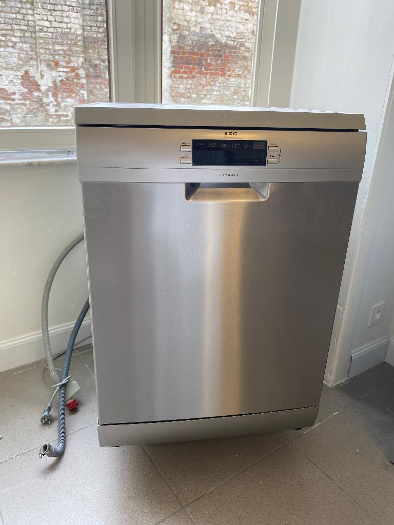 Aeg Vaatwasser, Moins de 10 litres, Enlèvement, Utilisé, 45 à 60 cm
