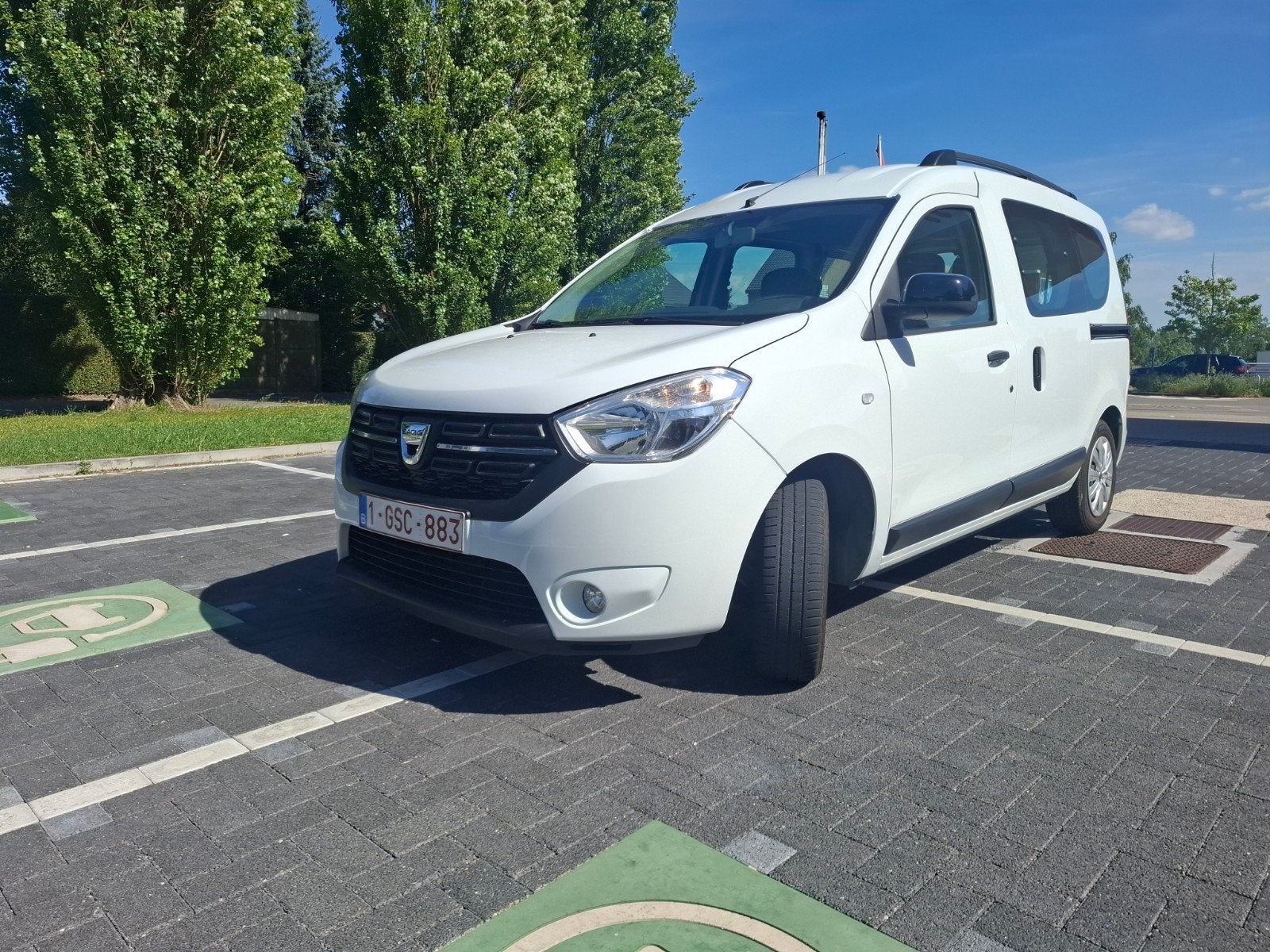 Dacia Dokker - approuvé ! - climatisation et navigation, Autos, Achat, Euro 6, Boîte manuelle, 5 portes