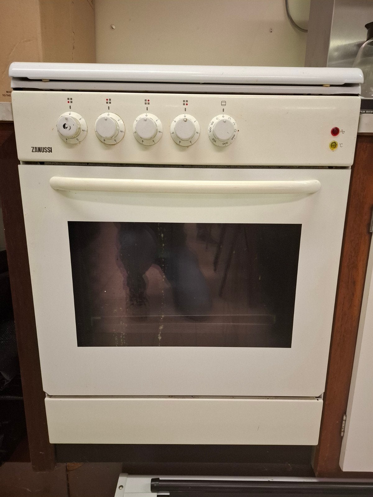 fornuis oven zanussi, Electroménager, 4 zones de cuisson, Enlèvement, Utilisé, Autoportant