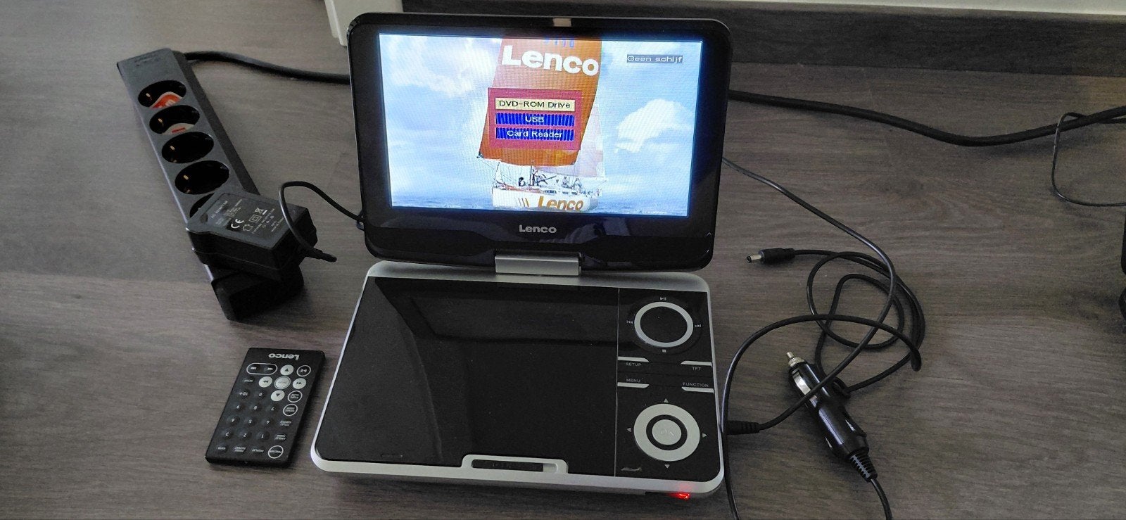 Lenco draagbare DVD speler, Ophalen of Verzenden, Zo goed als nieuw, Dvd-speler, Draagbaar