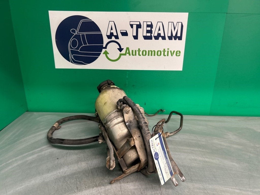 POMPE DE DIRECTION Opel Zafira (M75) (|1040085003094D0|), Postoffice@zf.com, Löwentaler Straße 20
88046  Friedrichshafen, DE, Opel