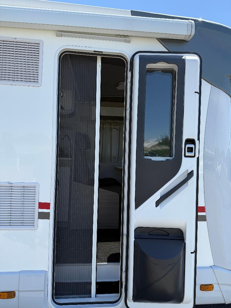Ilusion XMK 740 | Twinbedden + Hefbed, Caravanes & Camping, Camping-cars, Jusqu'à 4, Caméra de recul, Entreprise, Fiat