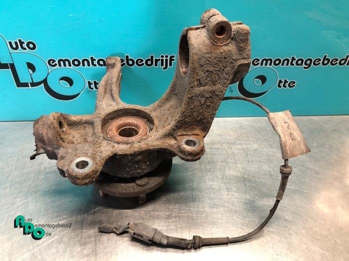Fusee links-voor van een Ford Mondeo (Mondeo 07-), Gebruikt, -, -, Ophalen of Verzenden