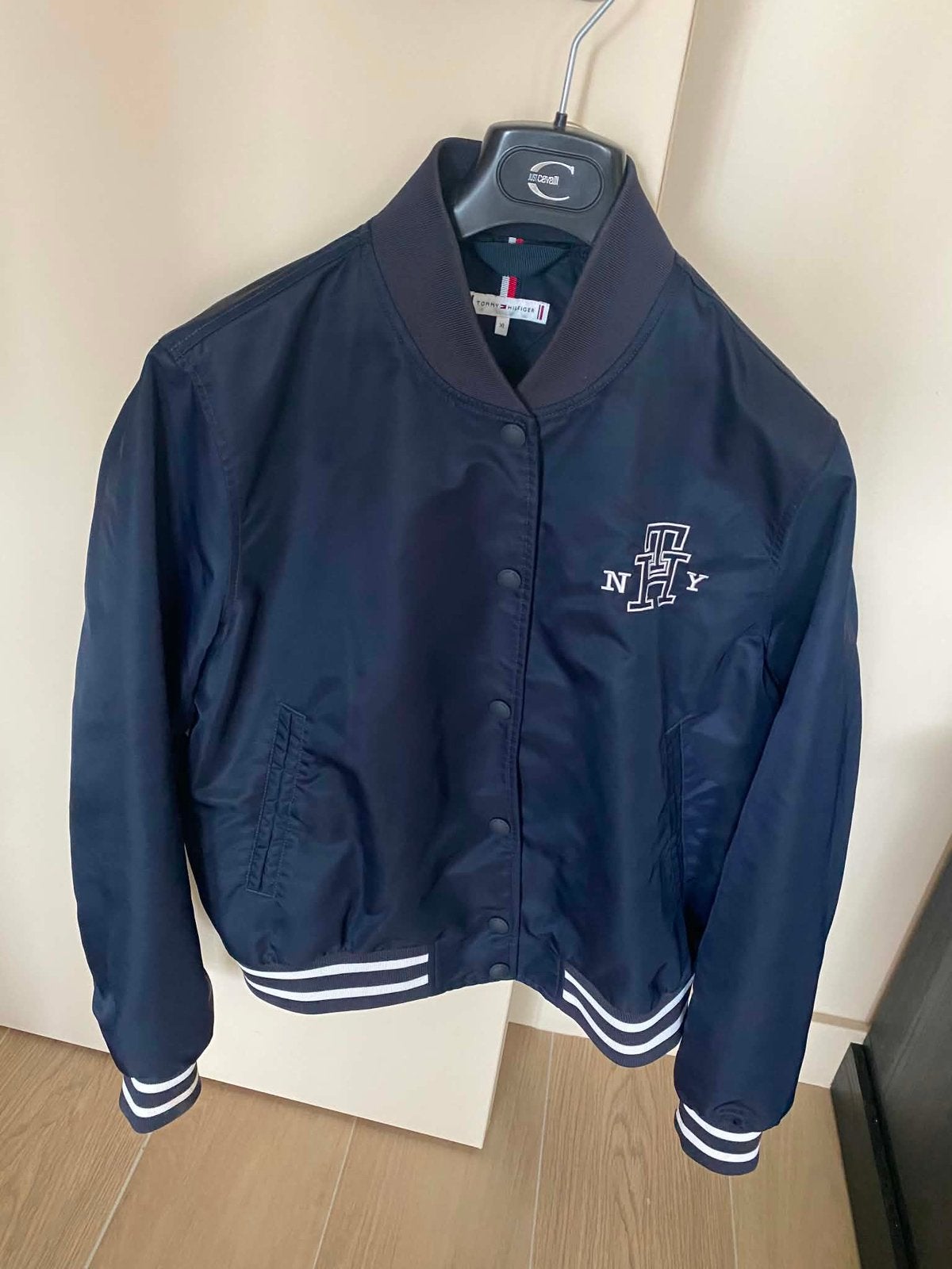 Tommy Hilfiger bomberjacket zo goed als nieuw, Ophalen of Verzenden, Zo goed als nieuw, Maat 46/48 (XL) of groter
