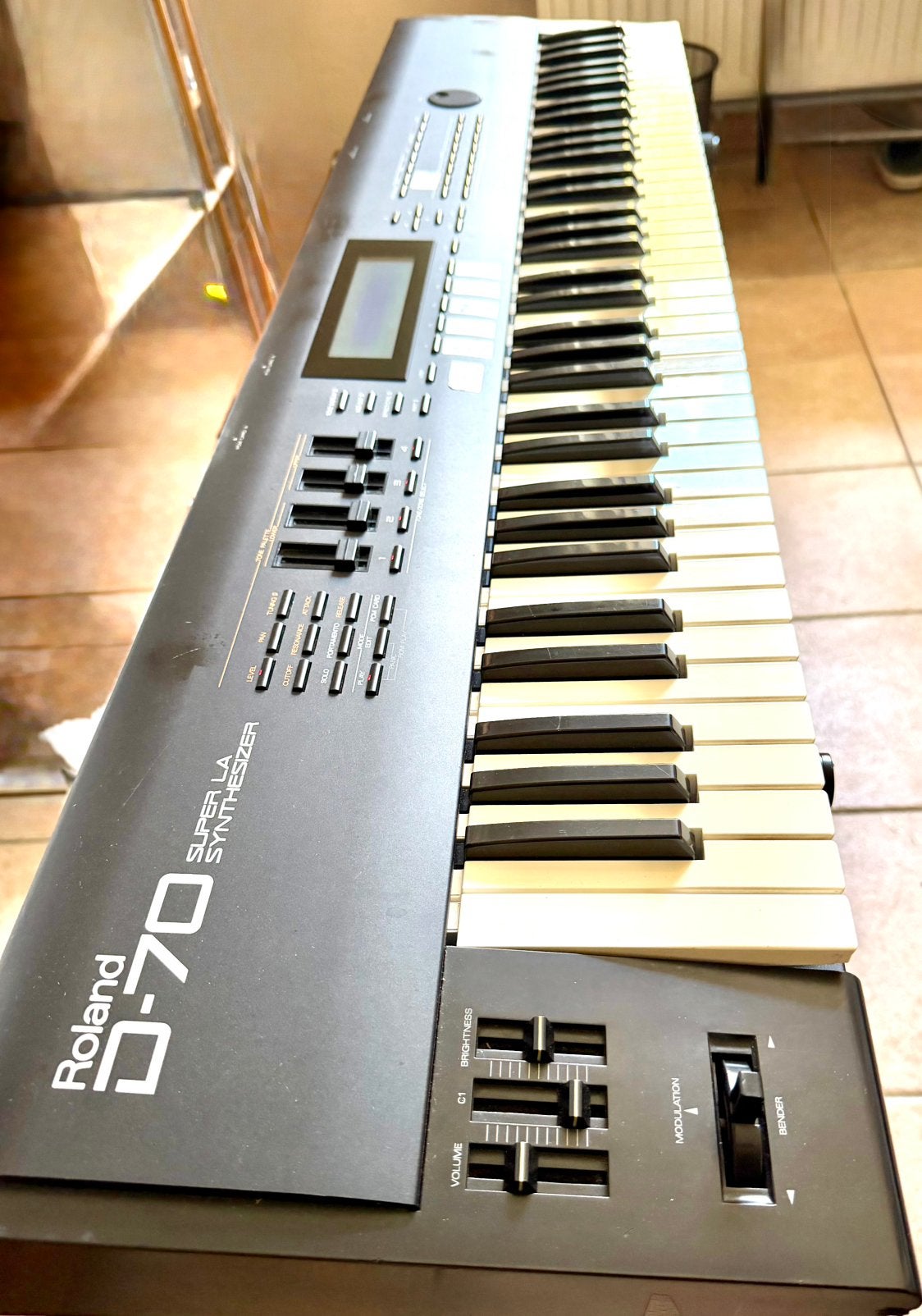 Roland D-70 Super LA Synthesizer – vintage klassieker, Gebruikt, Roland, 76 toetsen, Ophalen