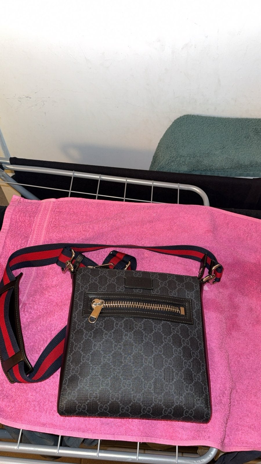 Sac à bandoulière/sacoche gucci GG, Enlèvement, Comme neuf