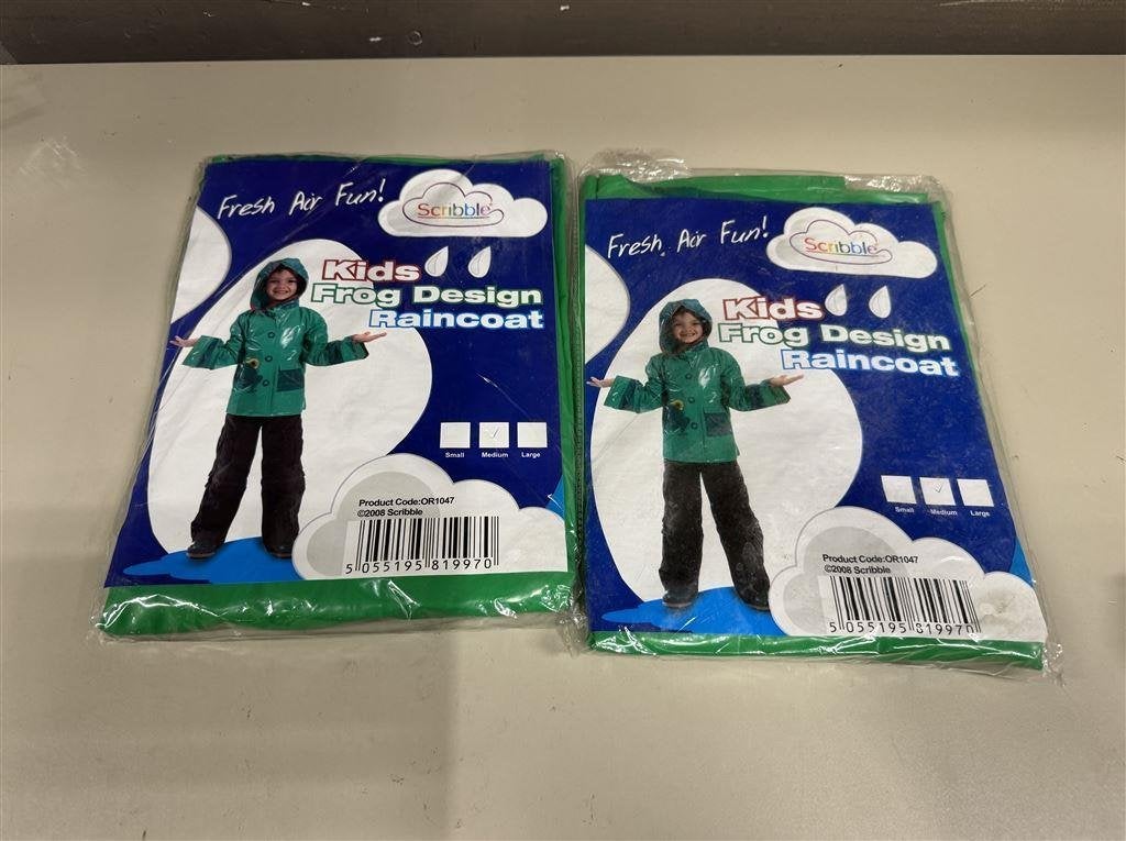 kinder regenjas kikker - twee stuks kinder maat medium, Enlèvement ou Envoi, Neuf, Imperméable