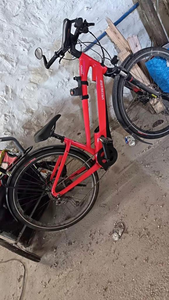 Velo électrique, Enlèvement, Comme neuf