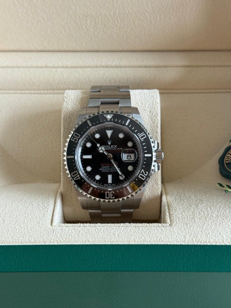 ROLEX SEA-DWELLER 126600, Ophalen, Staal, Polshorloge, Zo goed als nieuw