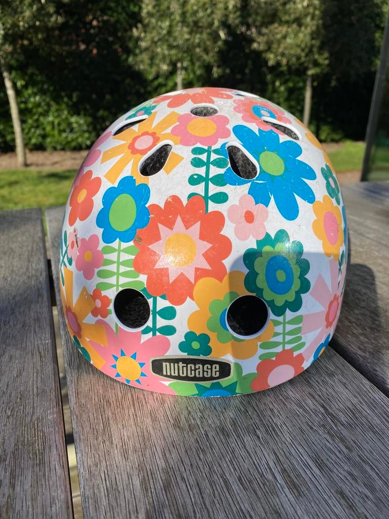 Kinderhelm Nutcase, Ophalen, Gebruikt, XS, Jongen of Meisje