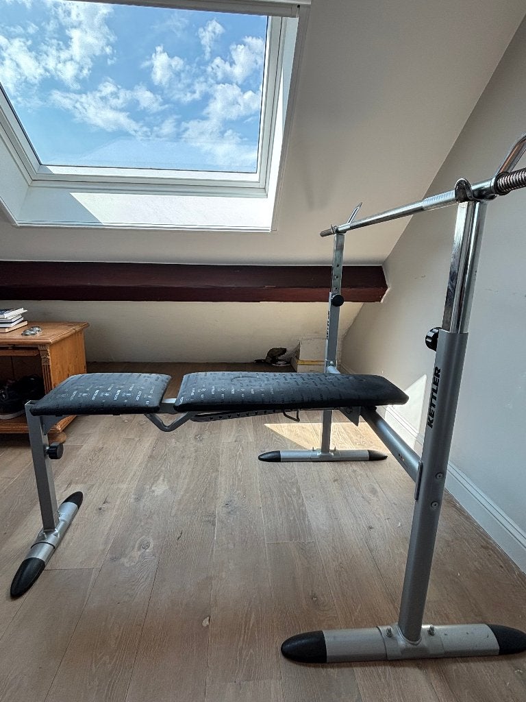 Kettler Bench Press met Dumbbells, Leg Extension+Accessoires, Ophalen, Benen, Krachtstation, Zo goed als nieuw