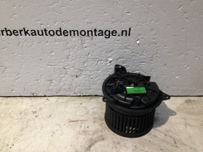 VENTILATEUR DE CHAUFFAGE Ford Focus 1 (1s7h-18456-ad), Autos : Pièces & Accessoires, Amalienbadstr. 41a
76227  Karlsruhe, DE, Visteon Electronics Germany GmbH