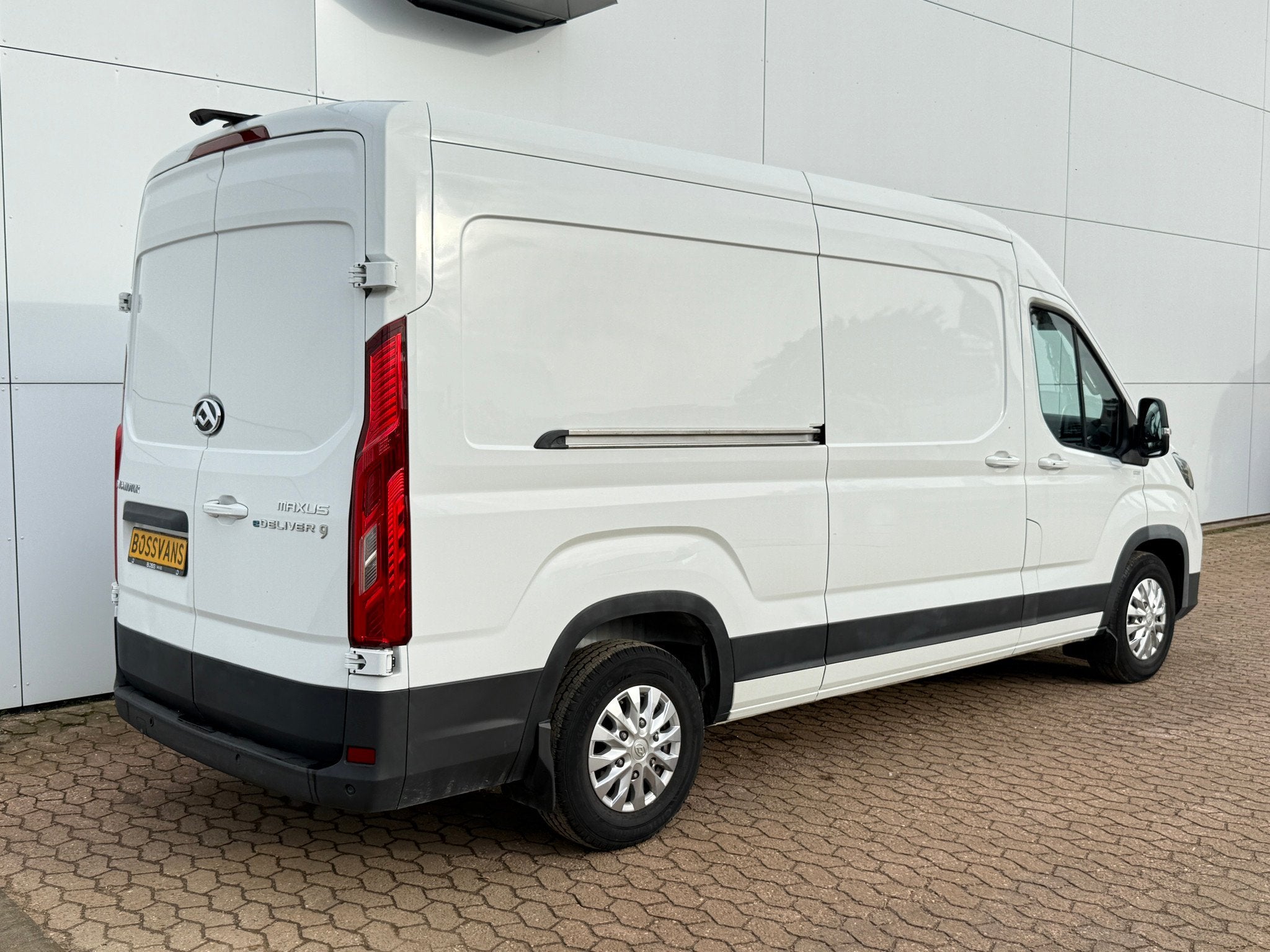 Maxus eDeliver 9 72kWh 204PK Elektrisch L3H2 280km WLTP ACC, Auto's, 0 cilinders, Gebruikt, Adaptive Cruise Control, Maxus