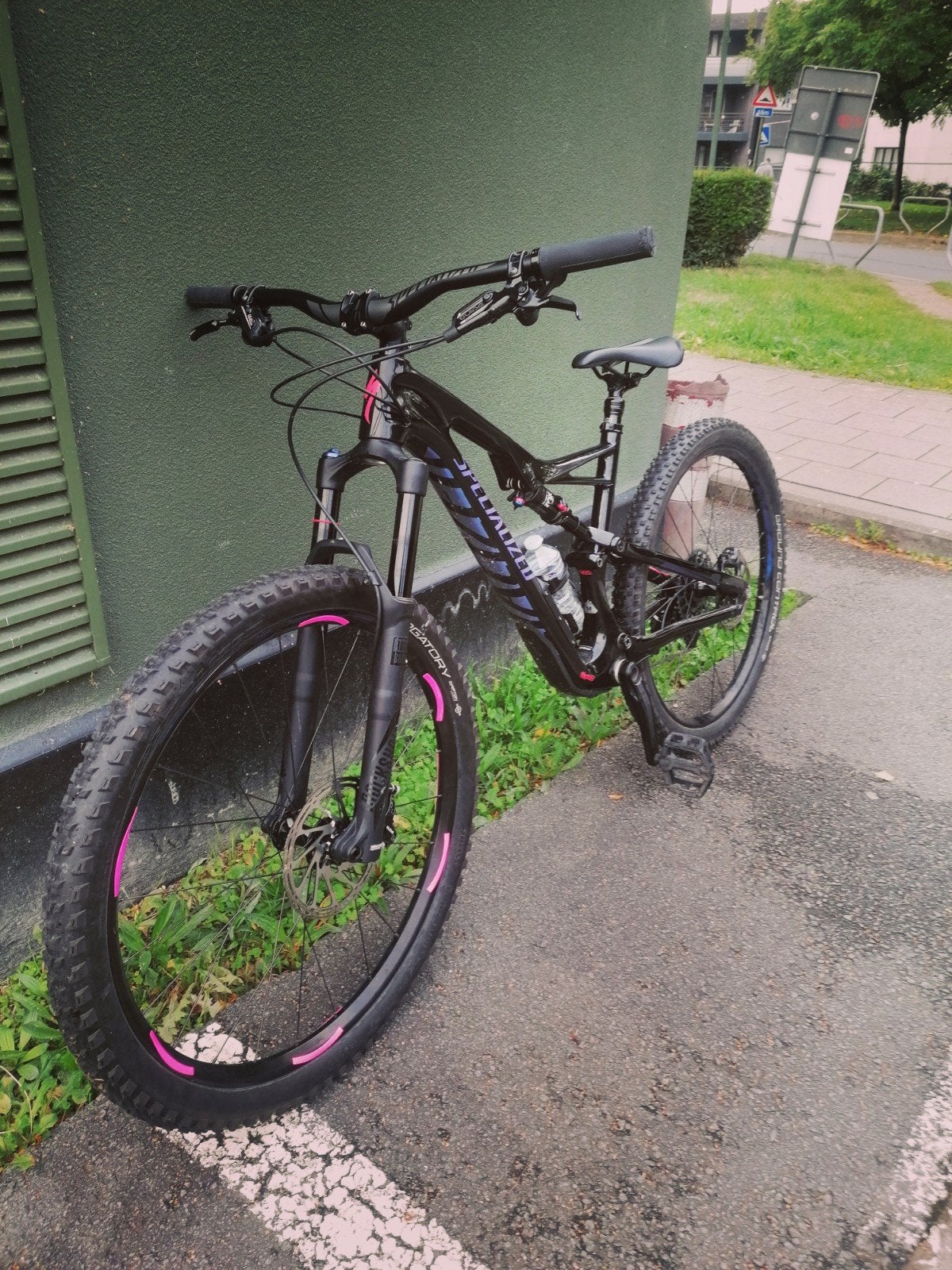 nieuwe mountainbike Specialized Camber, Fietsen en Brommers, Fully, Zo goed als nieuw, Dames, Schijfrem