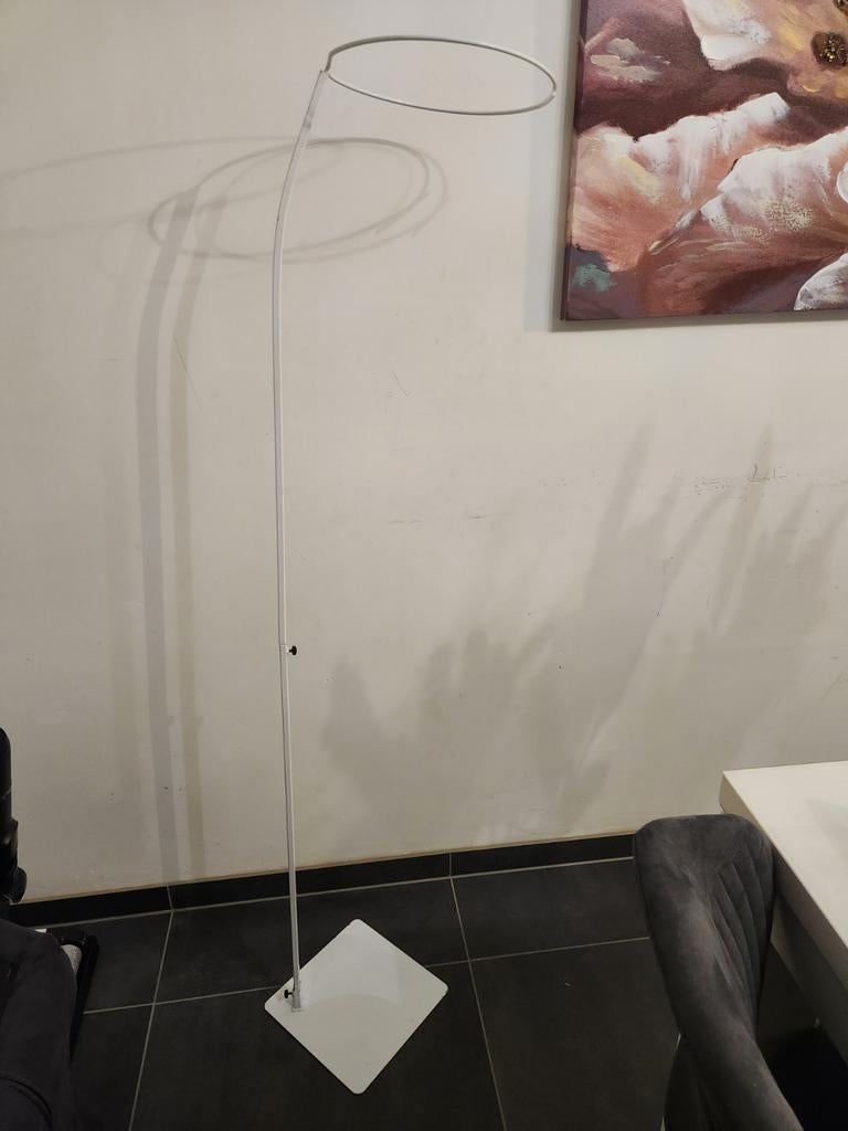 Flèche de lit, Enlèvement, Lit