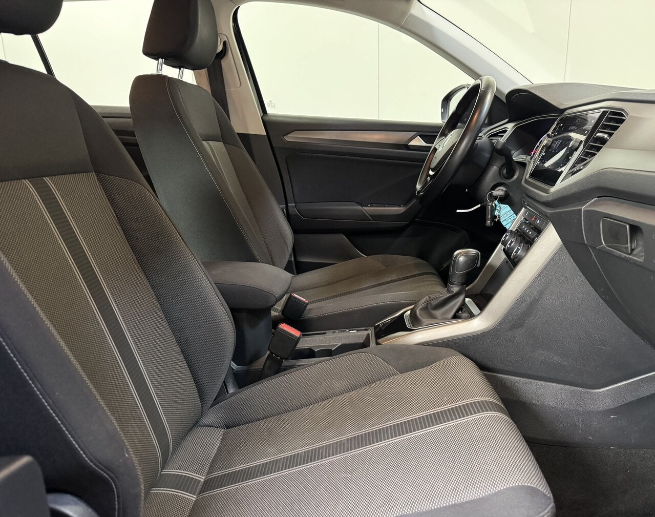 Volkswagen T-Roc 1.5 Benzine Autom. - Airco - Topstaat!, Autos, Volkswagen, 0 kg, Achat, 0 kg, 5 places