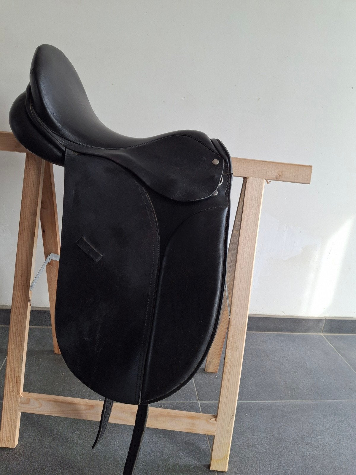dressuur zadel, Dieren en Toebehoren, Wijd, Ophalen of Verzenden, Dressuur