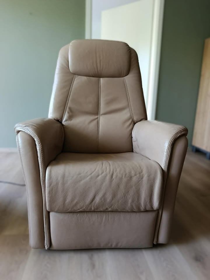 Fauteuil relax électrique, Enlèvement, Utilisé, Cuir, 75 à 100 cm
