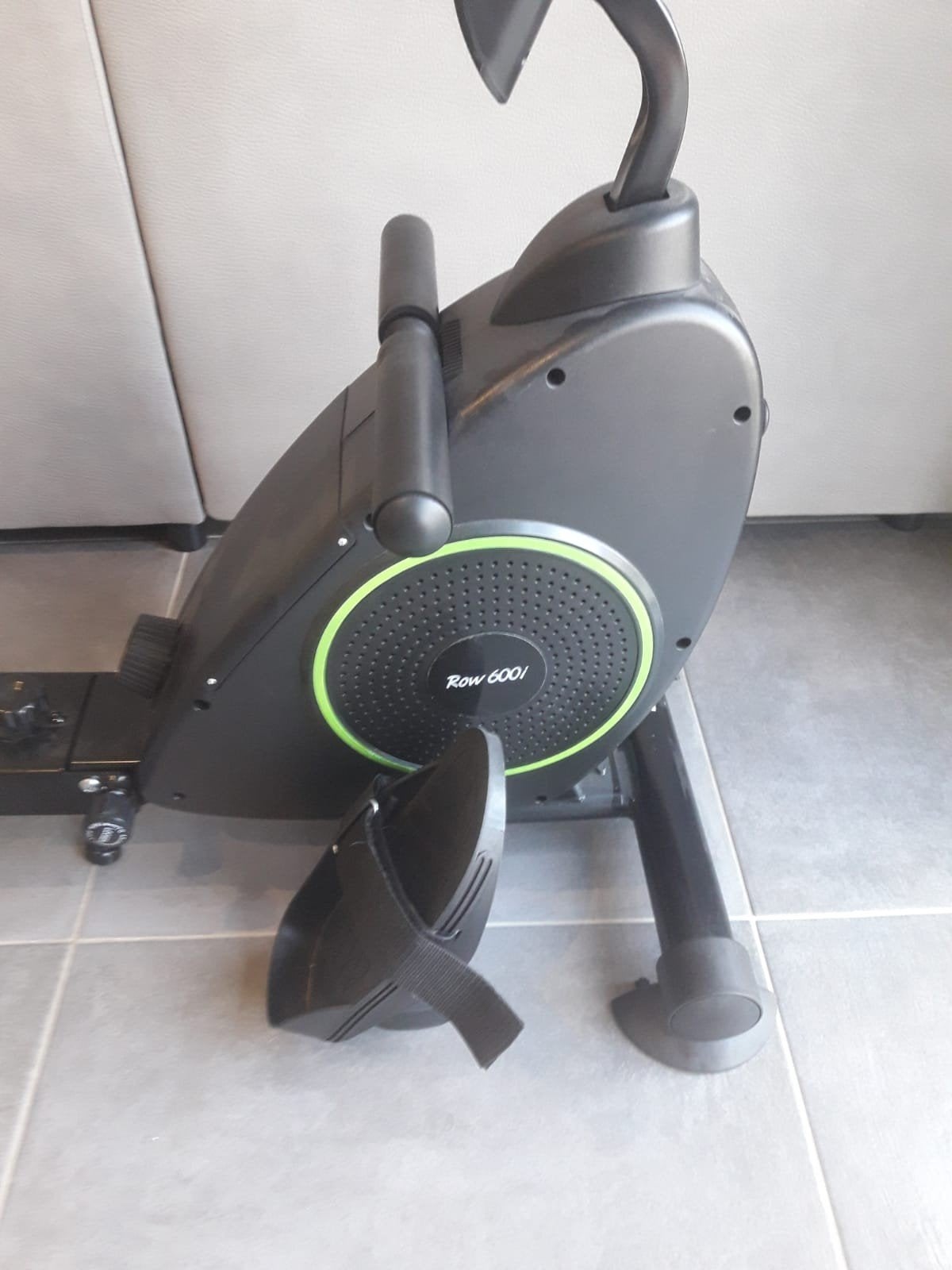 virtufit row 600i roeitrainer, Sport en Fitness, Ophalen, Kunststof, Benen, Zo goed als nieuw