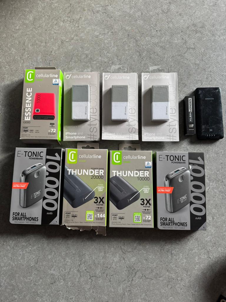 10 Powerbanks, Telecommunicatie, Powerbanks, Ophalen of Verzenden, Zo goed als nieuw