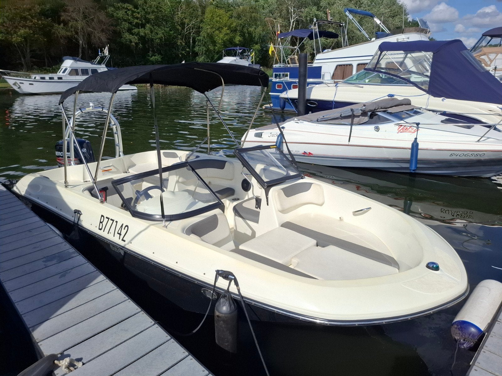 Bayliner sportboot/gezinsboot, Watersport en Boten, Motorboten en Motorjachten, Gebruikt, Buitenboordmotor, 5 m, Polyester