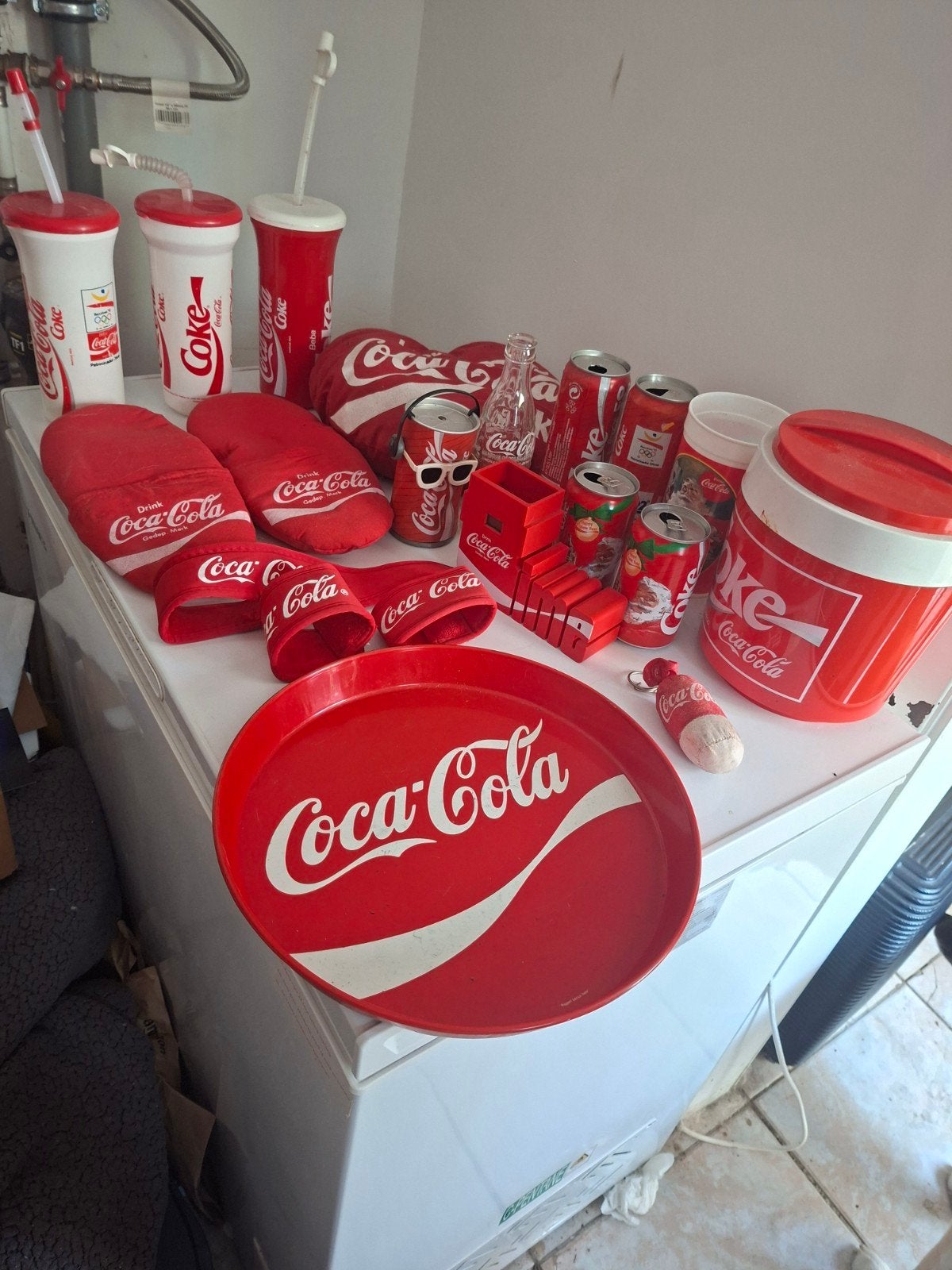 lot de coca cola années 1980 .2000, Enlèvement